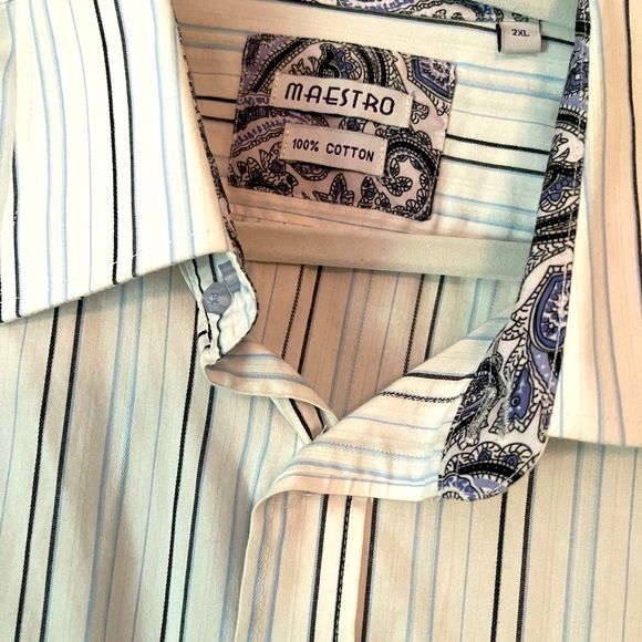 White button up shirt with blue stripes used in great condition - Picture 3 of 7
